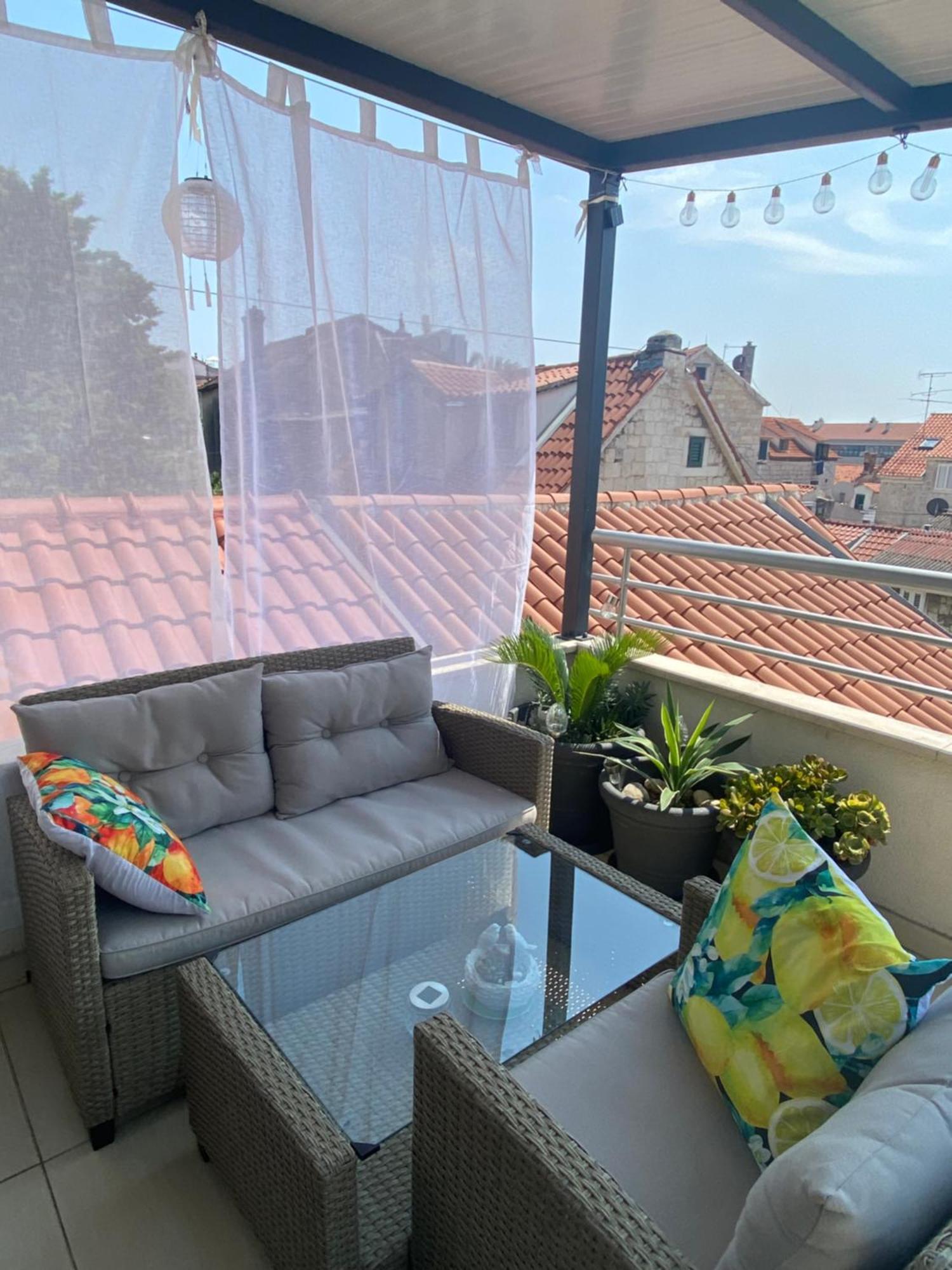 Apartment Dome Σπλιτ Εξωτερικό φωτογραφία