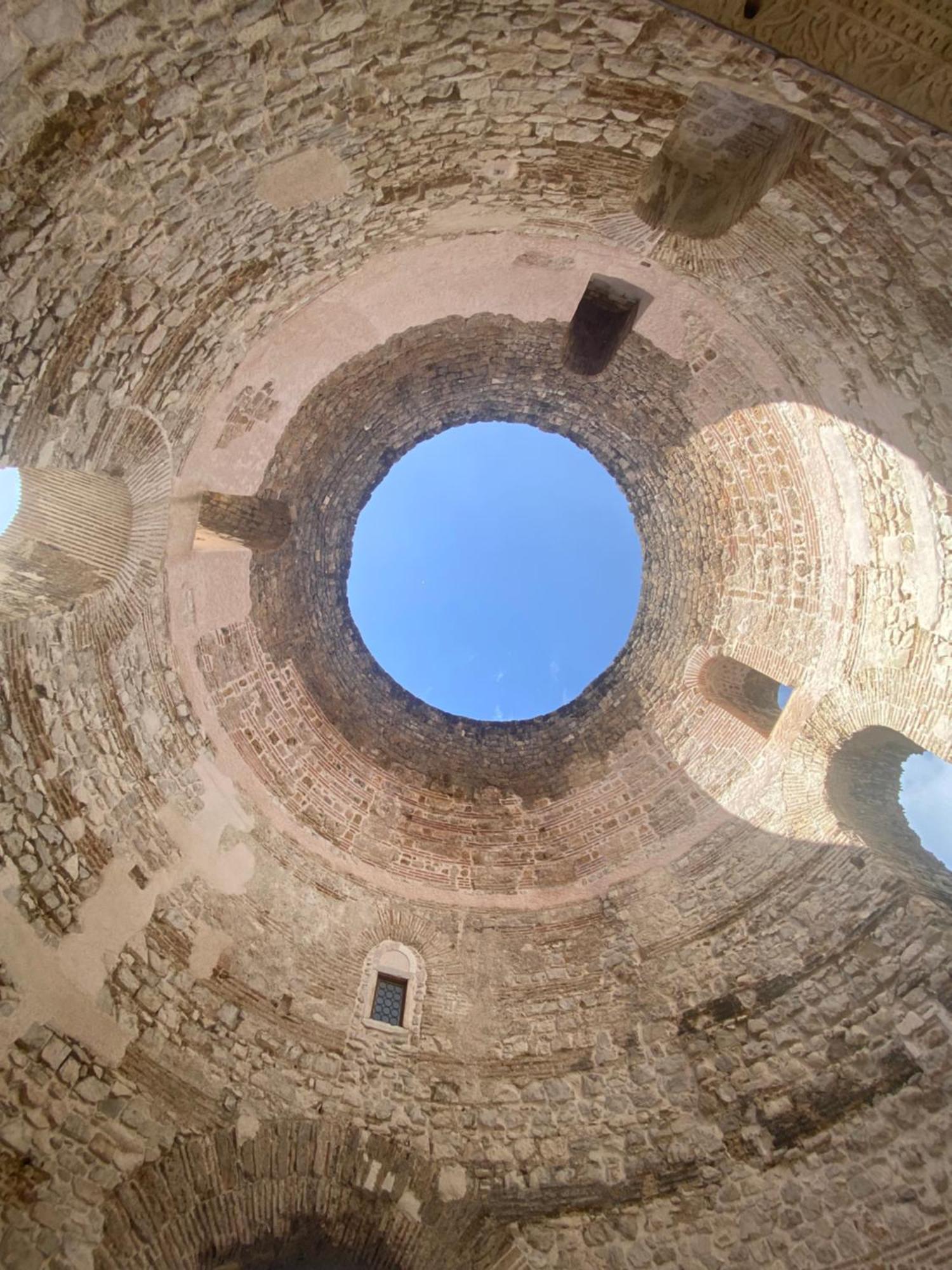 Apartment Dome Σπλιτ Εξωτερικό φωτογραφία