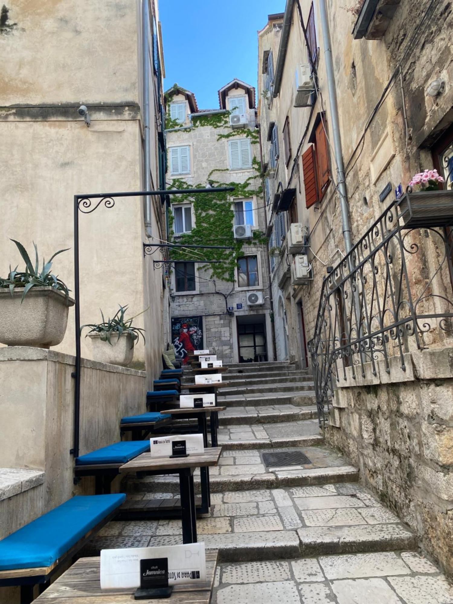 Apartment Dome Σπλιτ Εξωτερικό φωτογραφία