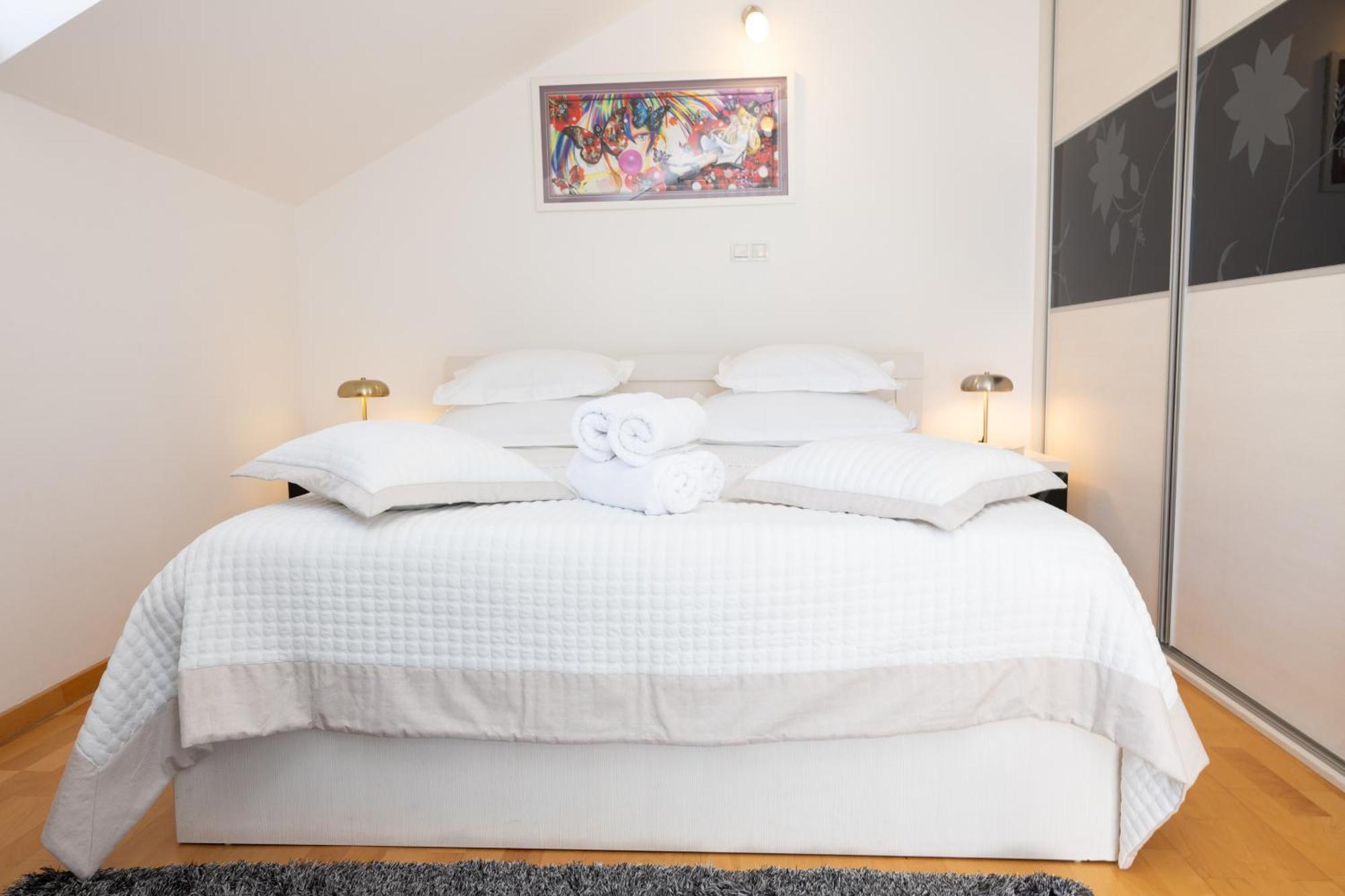 Apartment Dome Σπλιτ Εξωτερικό φωτογραφία