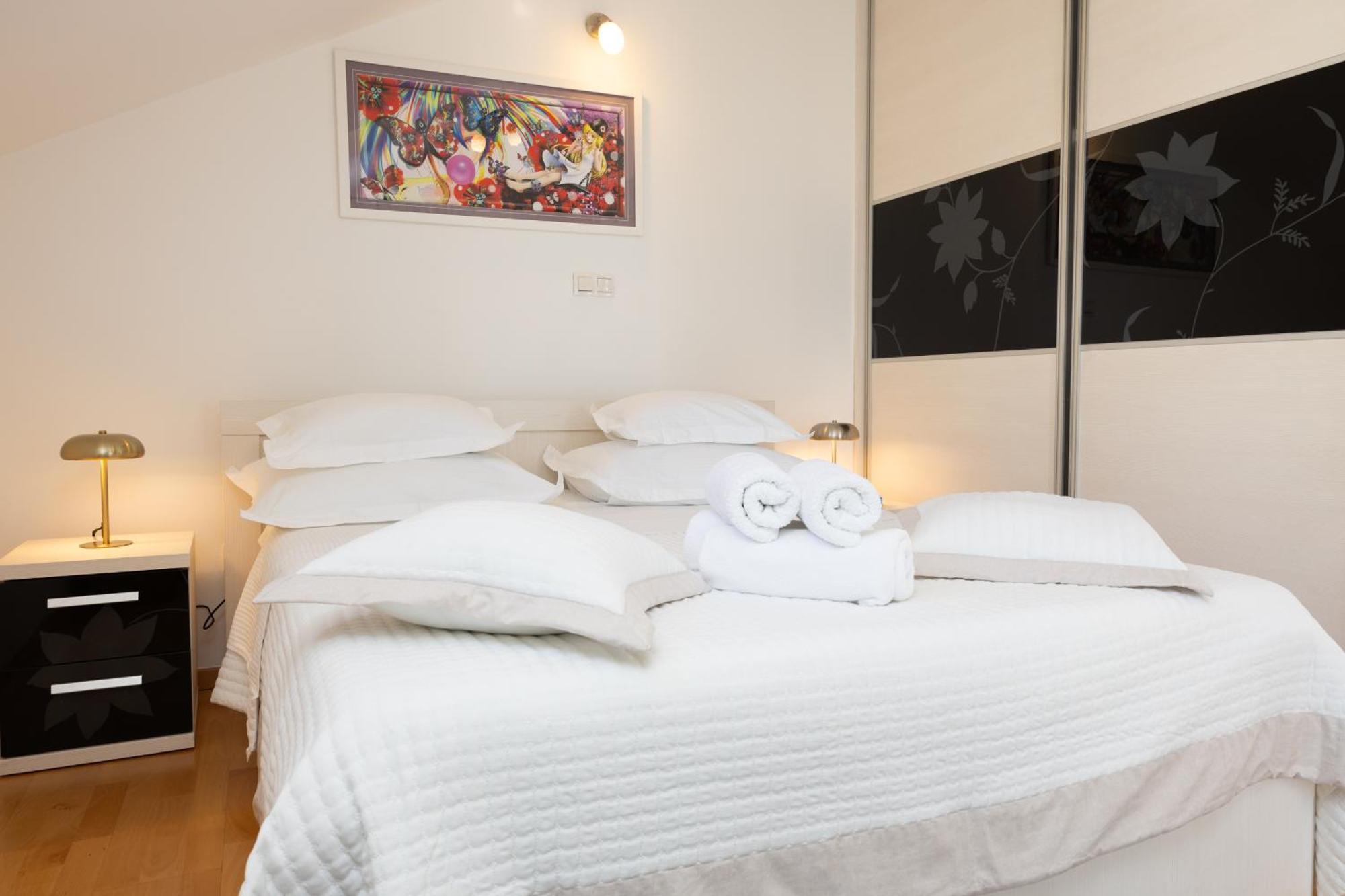 Apartment Dome Σπλιτ Εξωτερικό φωτογραφία